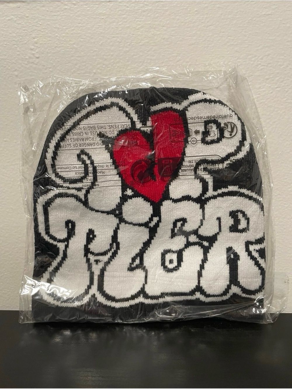 Top Tier Beanie NEW SEALED Black Red Heart Hat Unisex Knit Y2K Hip Hop